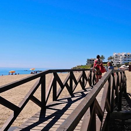 Lovely Sea Views Apartment On La Costa Del Sol El Faro Exterior photo