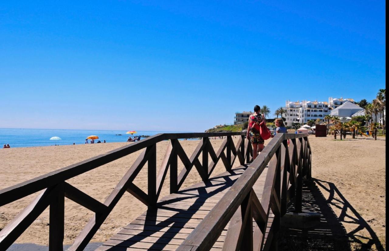 Lovely Sea Views Apartment On La Costa Del Sol El Faro Exterior photo